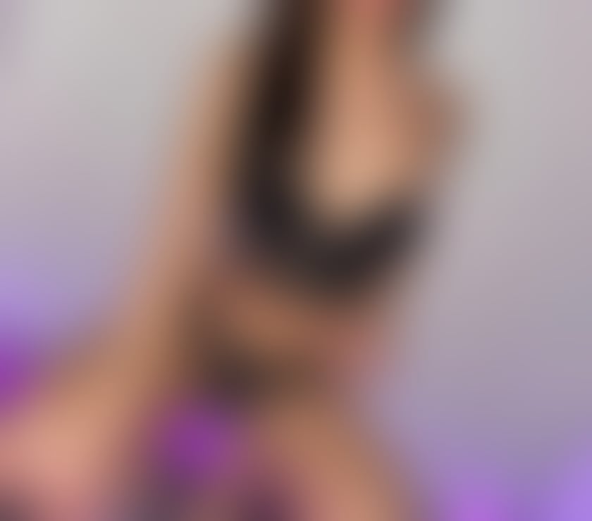 Hi I'm Jasmin New party girl in town only outcall 🍾