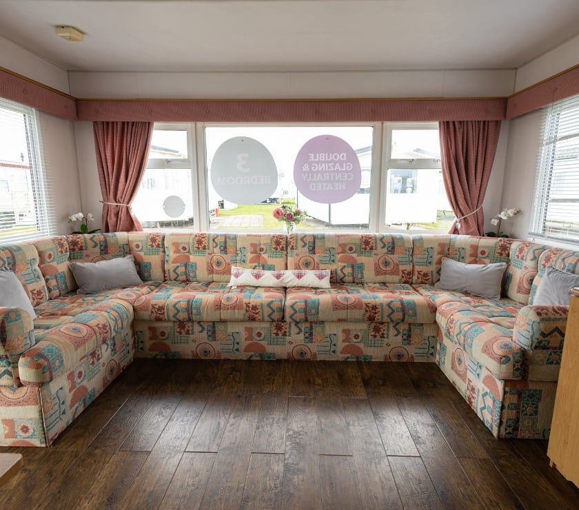 secondhand caravans Kent Swale - Photos for Cosalt Torino Three Bedroom Caravan For Sale