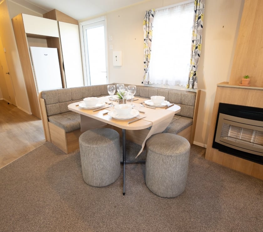 secondhand caravans Kent Swale - Photos for Willerby Mistral Three Bedroom