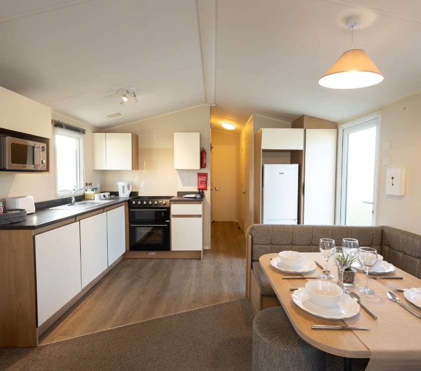 secondhand caravans Kent Swale - Photos for Willerby Mistral Three Bedroom