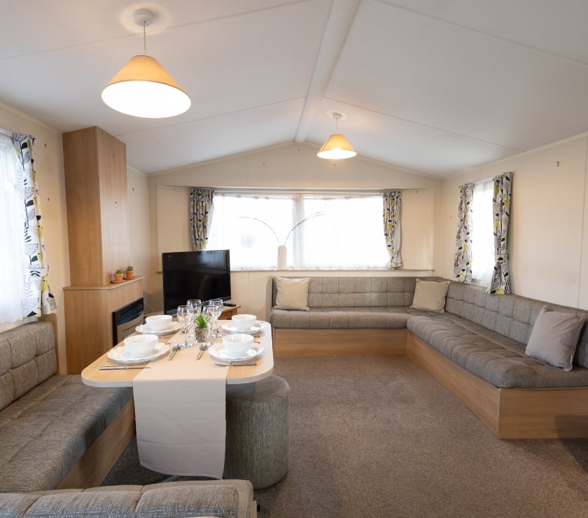 secondhand caravans Kent Swale - Photos for Willerby Mistral Three Bedroom