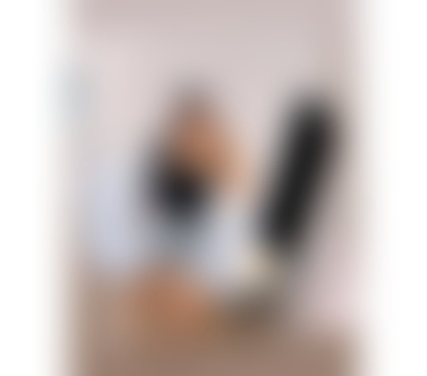 Just Arrived in the City – Warm Personality, Travel