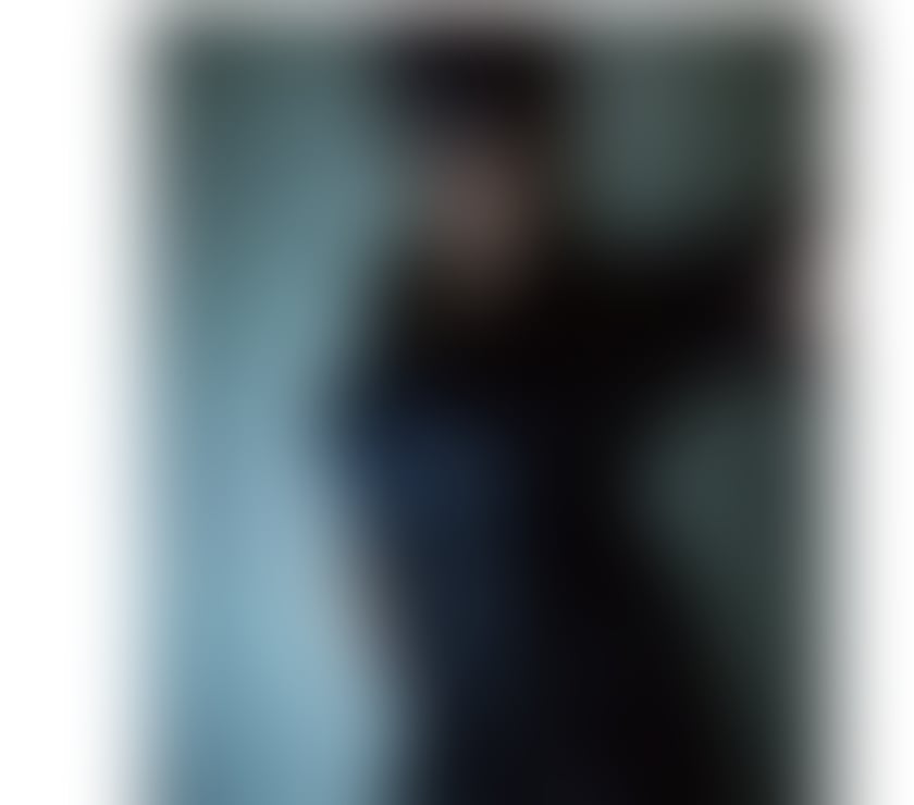 Rayane – Domina & Fetish Experiences