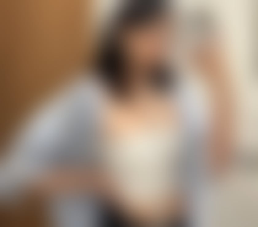 Escorts East London Redbridge - Photos for Navya indian girl in your town