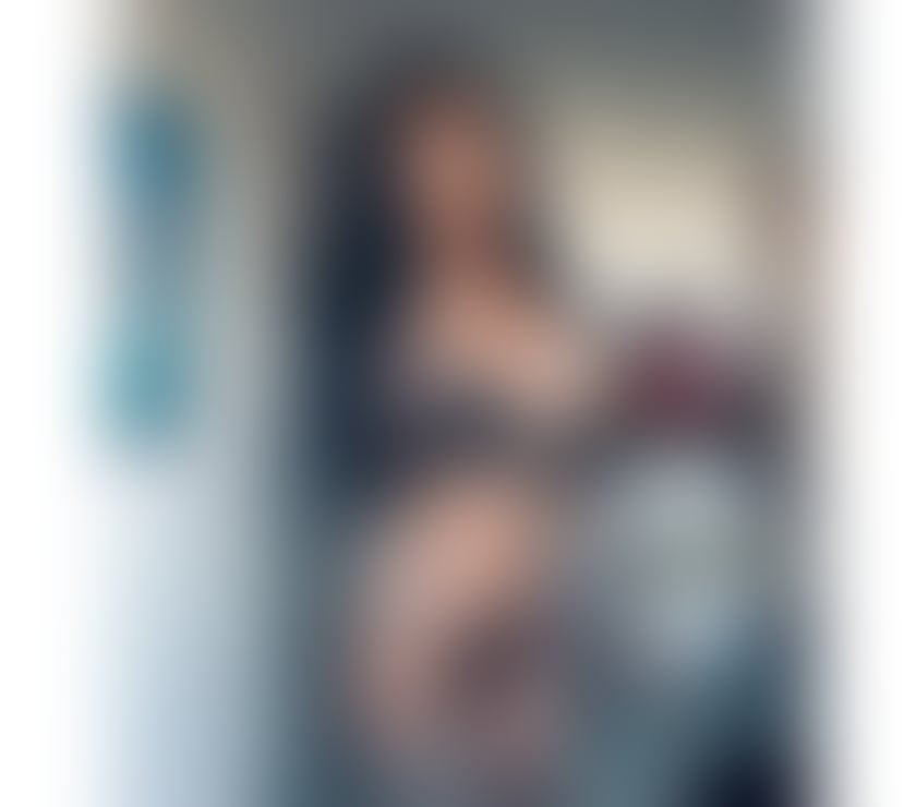 Photos for 🫦HOT Party Girl ❤️❤️🥳 Larissa❤️