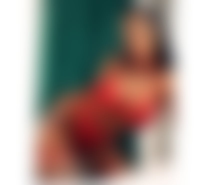 Photos for 🫦HOT Party Girl ❤️❤️🥳 Larissa❤️