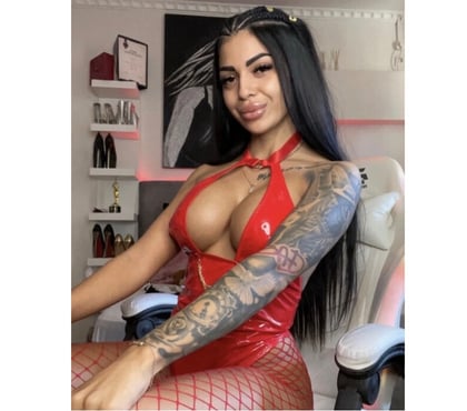 Photos for 🫦HOT Party Girl ❤️❤️🥳 Georgiana❤️