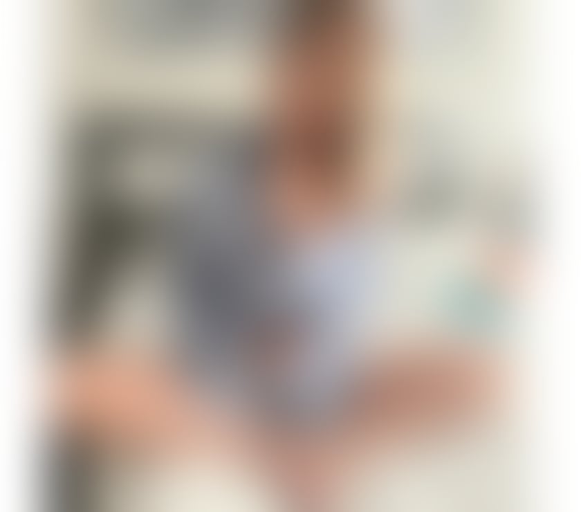 Escorts Fife Dunfermline - Fife - Photos for Petite Hanna. Such a sweet little thing in a Latin body