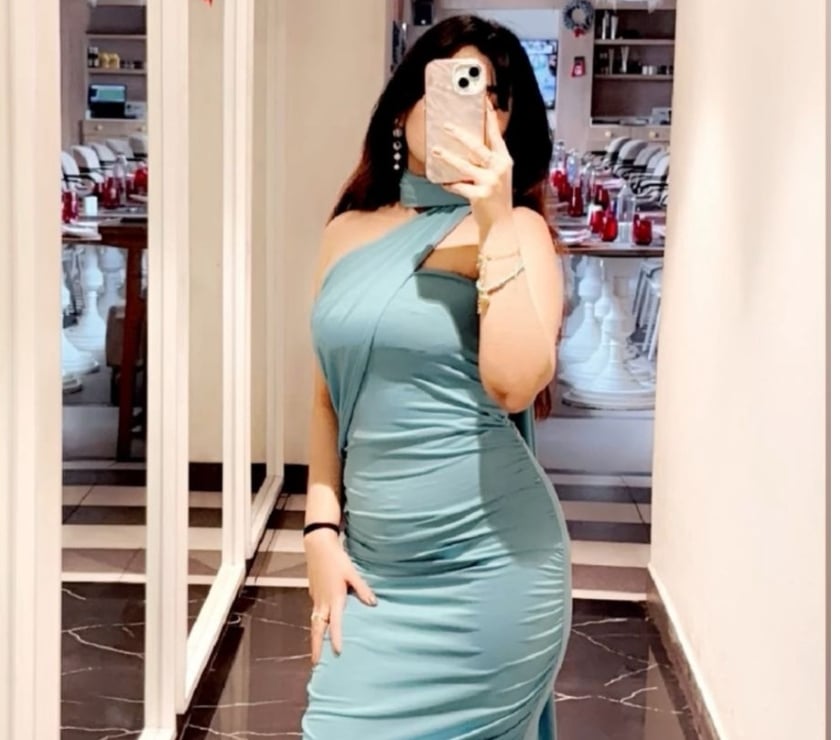  Escorts Luton Town Centre Luton - Photos for 💯 REAL & GORGEOUS 🫠 PARTY GIRL IN TOWN 😍