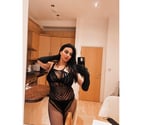 Party Girl Turkish Zeyna in West Kensington London