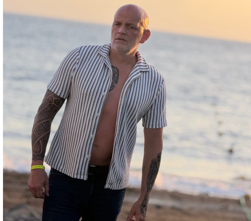 Escorts Newport - Wales Rogerstone - Newport - Photos for FIT MATURE GENT FOR FUN 😉😈💦 07379 549262