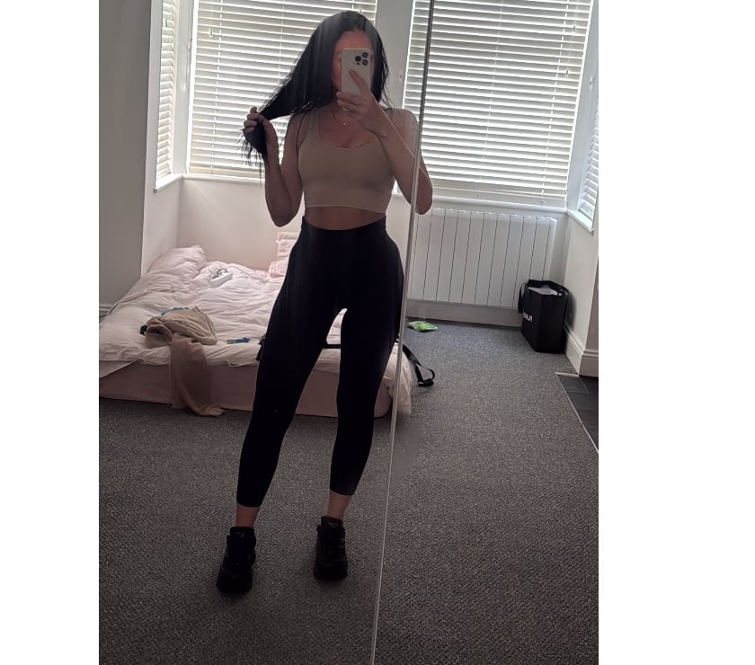  Escorts & Erotic Massage Fulham Broadway South West London - Photos for New hot brunette 🔥😈