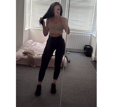  Escorts & Erotic Massage Fulham Broadway South West London - Photos for New hot brunette 🔥😈