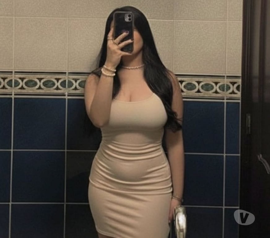 Escorts West Midlands Wolverhampton - Photos for Polite & Well-Mannered Indian Companion.