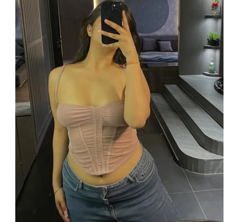 Independent Companion – Discreet & Respectful