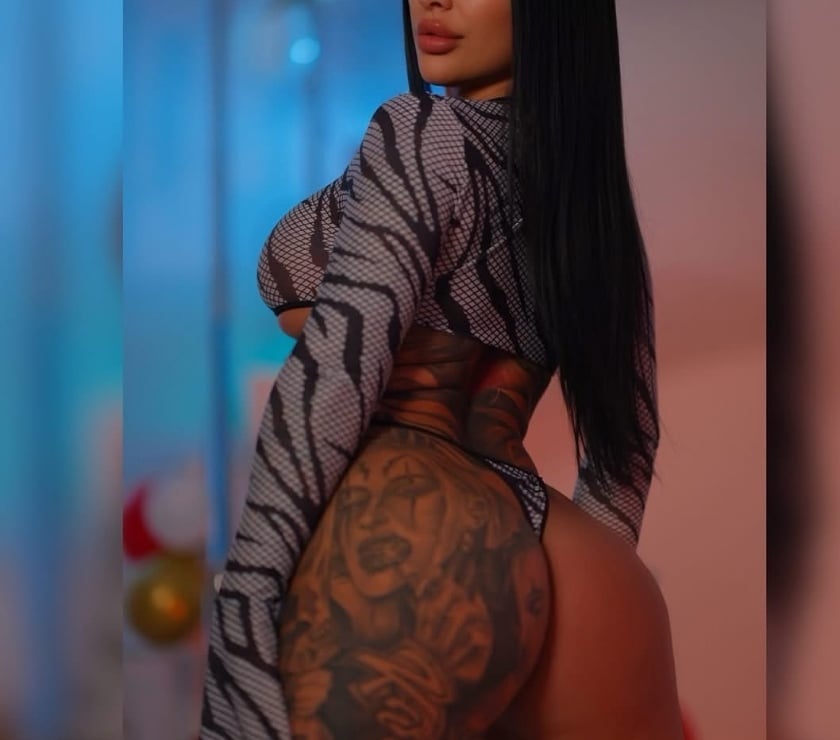 Escorts Buckinghamshire Milton Keynes - Photos for Hello New Party Girl Lore