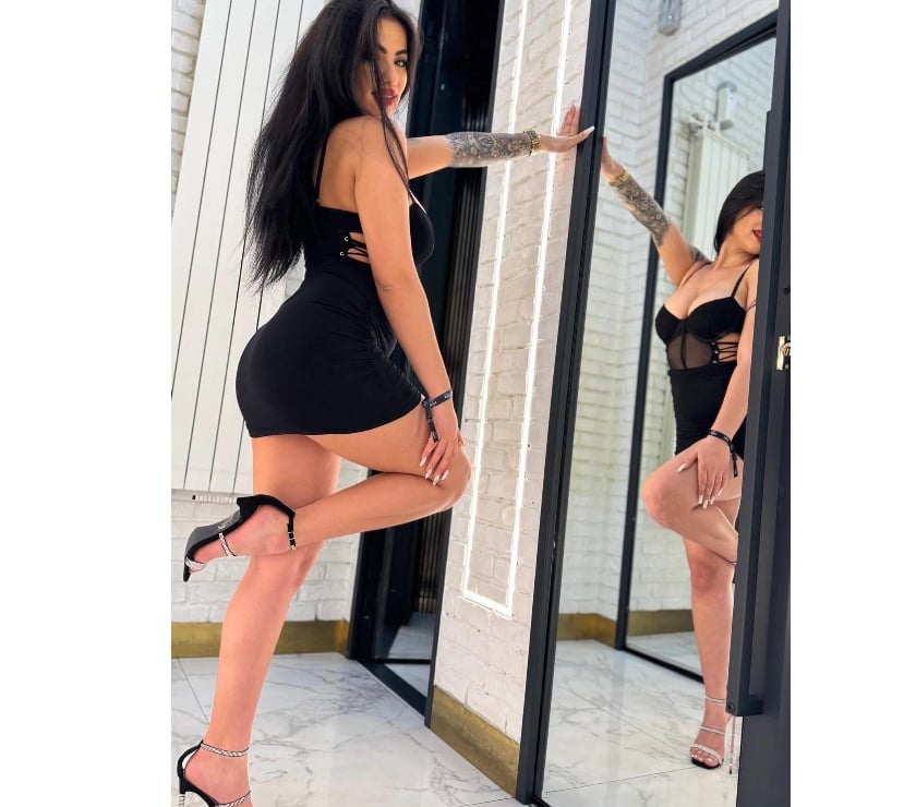  Escorts & Erotic Massage Blackpool Town Centre Blackpool - Photos for Rebe 🥰 in your town for few days💋💯