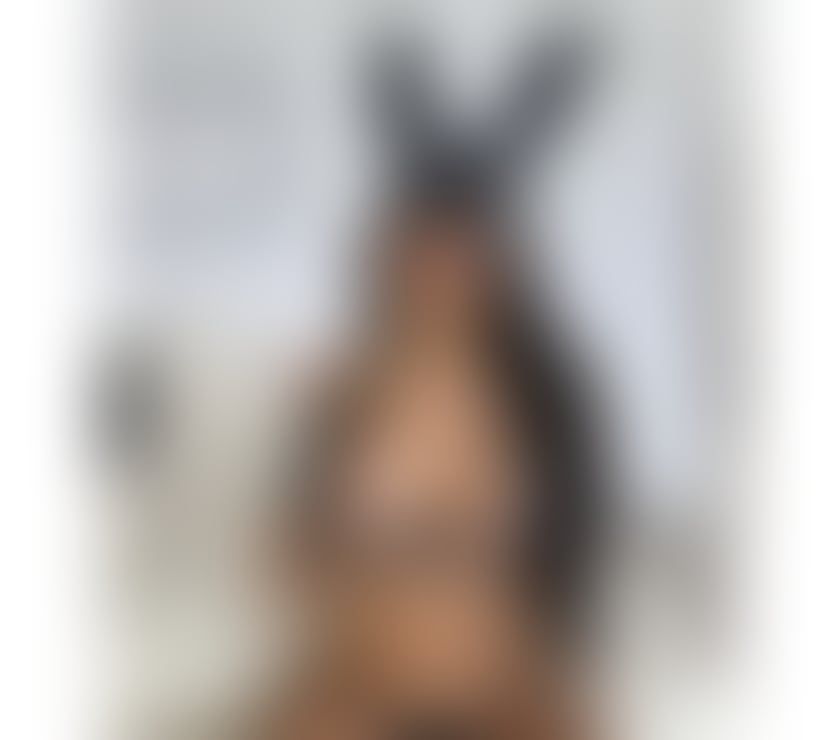 Stunning New Brazilian escort Aline ELITE companion