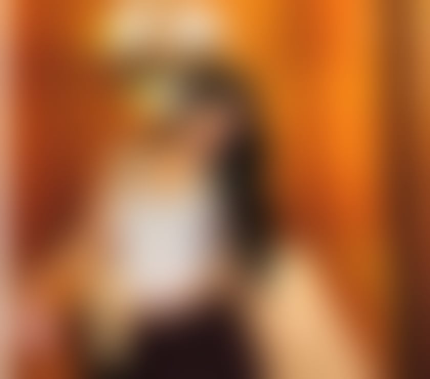 Escorts Bedfordshire Luton - Photos for classified indian escort available