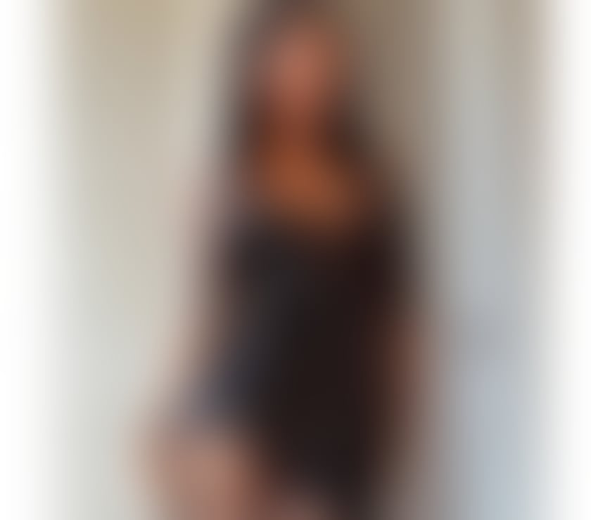 BRUNETTE EMMA 😈 INCALL&OUTCALL Party 📞