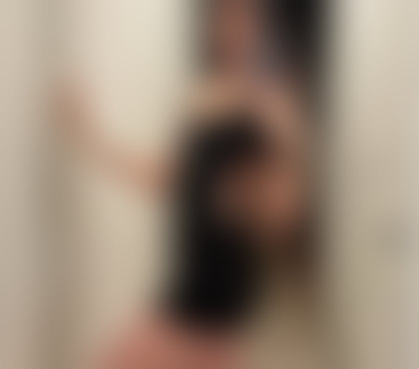 Gay Escorts Shrewsbury Shropshire - Photos for Brunette long hair presented profile