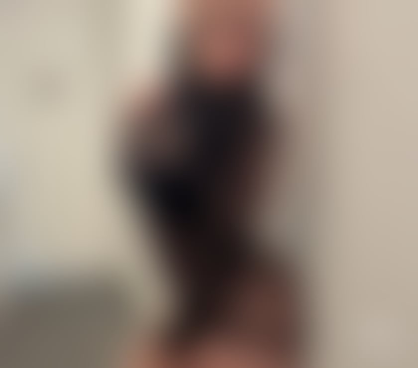 LAURITA PARTY GIRL NEW IN TOWN 🔥INC&OUT