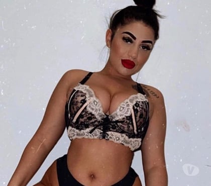 Escorts Hull City Centre Hull - Photos for Party 🥳 girl 😘adriana