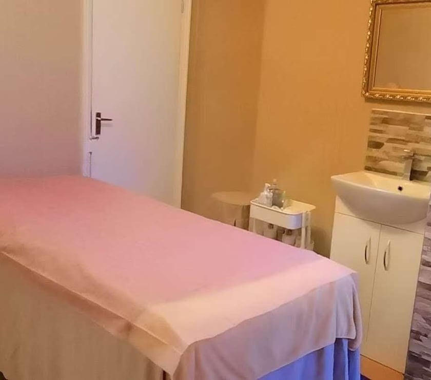Full body massage West Midlands Birmingham - Photos for Luxury and Relaxing Oriental Massage Spa