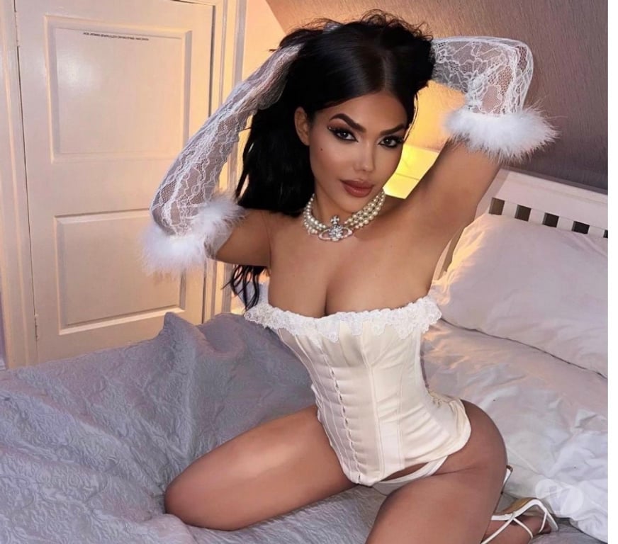 Escorts Swansea - Wales Swansea City Centre - Swansea - Photos for Sweet Isis 💋 young beauty here 💋 New ! Real 💋