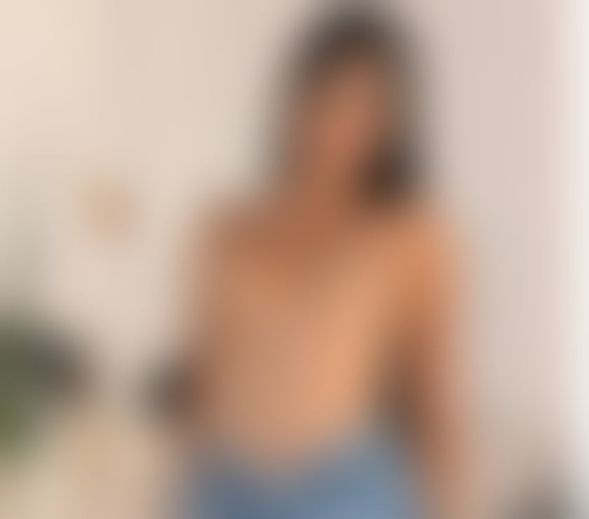 INDIAN NAUGHTY GIRL AVAILABLE FOR IN & OUTCALLS