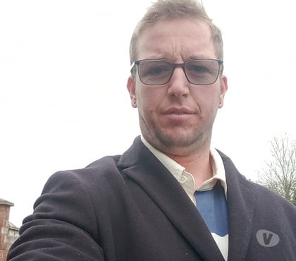 Escorts Aylesbury Buckinghamshire - Photos for Man ofer my service to all women