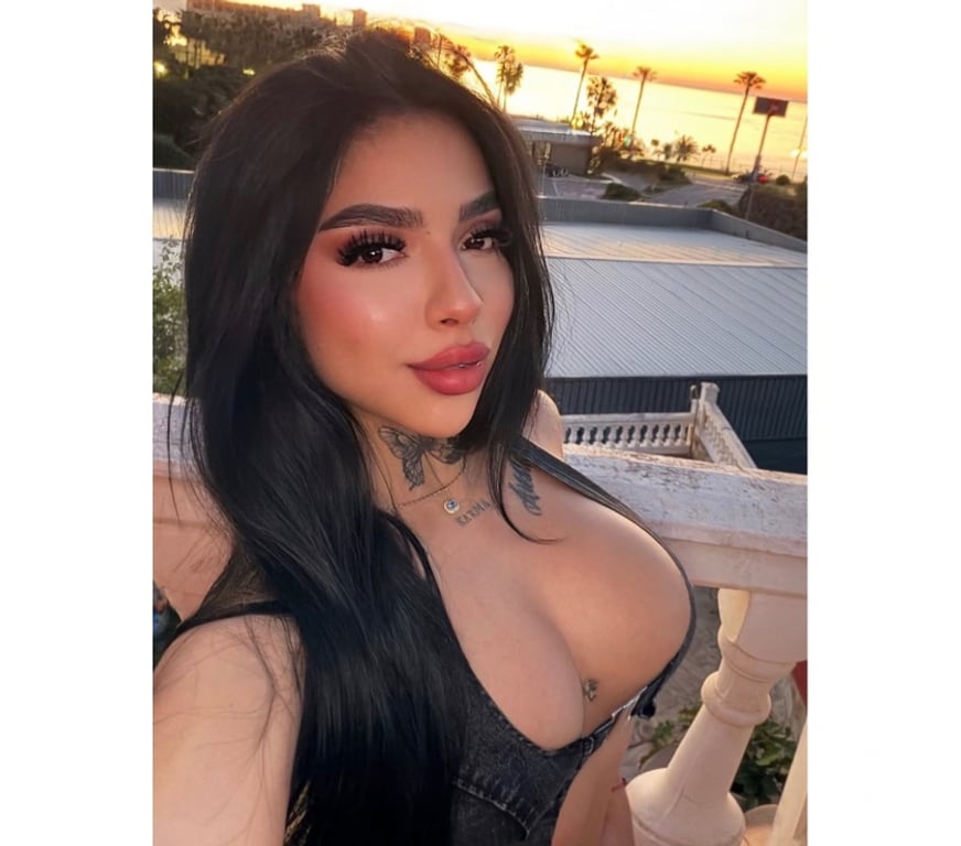 Escorts North London Silver Street Station - North London - Photos for SENSUAL AND CHARMING BRUNETTE 💋🔥