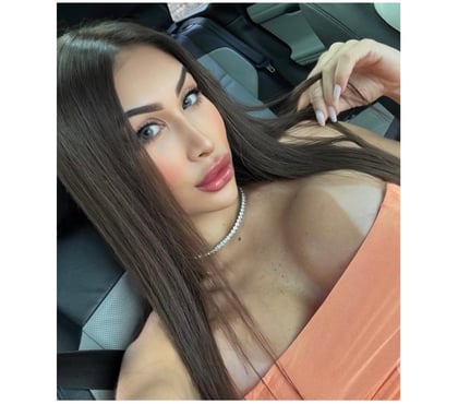 Escort Tottenham Hale North London - Photos for SENSUAL VIBES AND AN IRRESISTIBLE PRESENCE 💋🌸