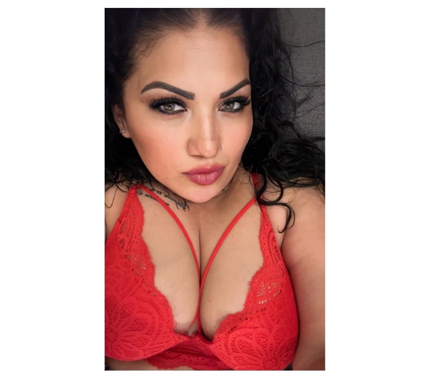 Escorts Greater Manchester Manchester - Photos for KARLA🇨🇴💋💋 AVAILABLE 💋💋NEW IN TOWN💥