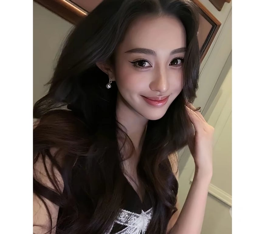 Escorts Edinburgh Holyrood Park - Edinburgh - Photos for ✨ Elegant Companion • Confidential & Caring ✨