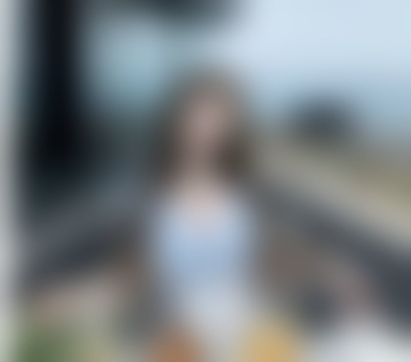 Escorts Lancashire Blackpool - Photos for 🌟 Mature Companion • Relaxed & Private 🌟