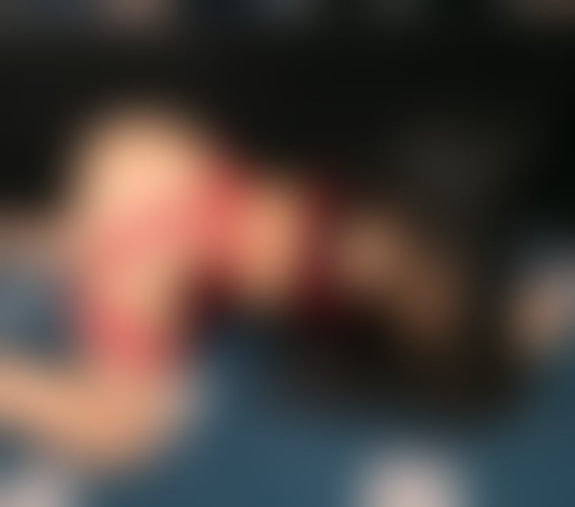 Escorts West Yorkshire Leeds - Photos for Nice bum xx available now xx no rush