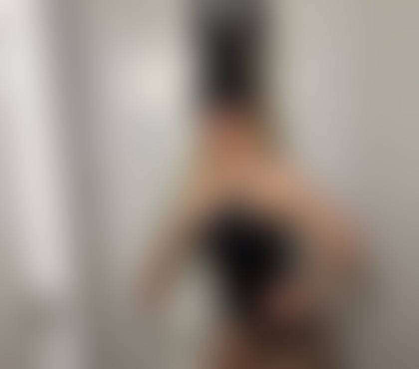 Escorts West Midlands Coventry - Photos for Gorgeous milf from Italia