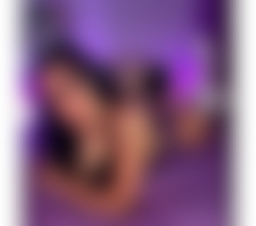 🩷NEW IN TOWN❤️PARTY GIRL ❤