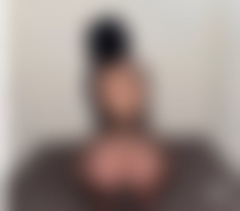  Escorts Ealing West London - Photos for New in your town only outcall