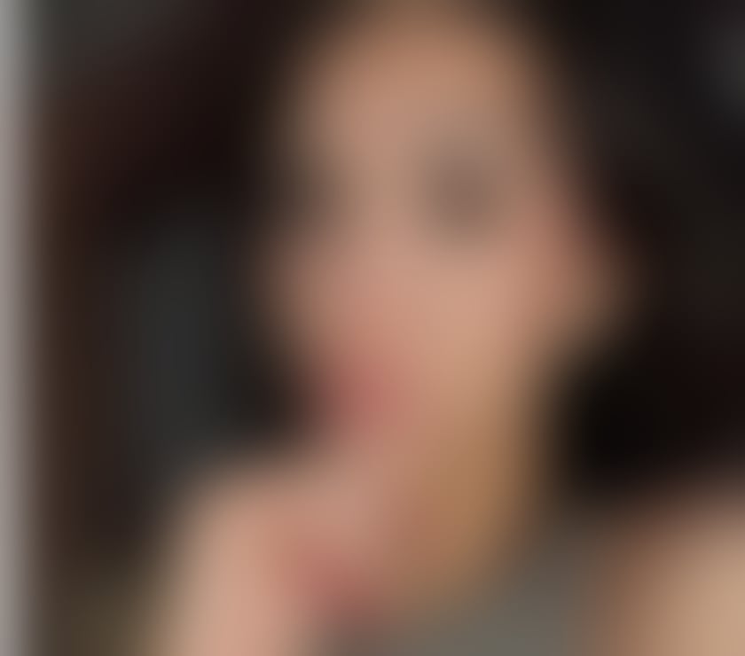 Adult Entertainment East London Gants Hill - East London - Photos for Private Video Calls Available Now | Friendly & Discreet