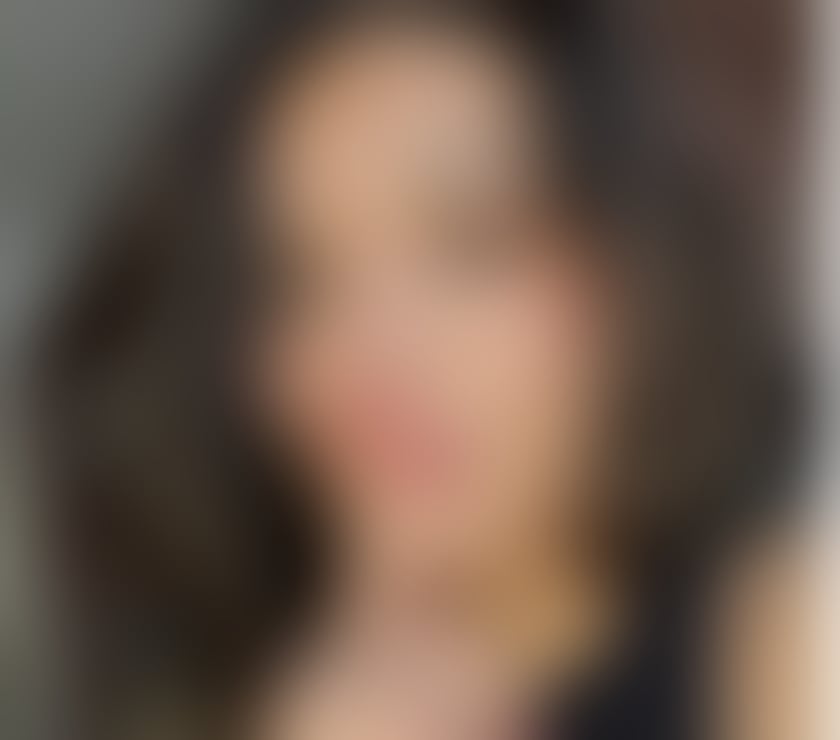 Adult Entertainment East London Gants Hill - East London - Photos for Private Video Calls Available Now | Friendly & Discreet