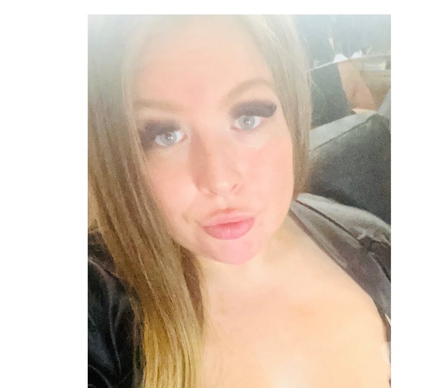 Adult Entertainment Tyne and Wear Newcastle upon Tyne - Photos for BBW FILTH HUBSAND ASLEEP IM HORNY 🥵 44E🍒💦 🍑