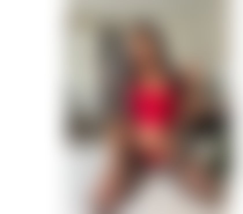 Trans Escorts Cheshire East Crewe Green - Cheshire East - Photos for Beautiful Brazilian TS with Gorgeous Curves