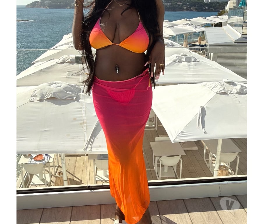 Escorts West Midlands Walsall - Photos for Your Sexy Black Barbie - Available today In WALSALL