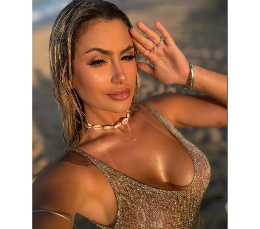 Escorts Swansea - Wales Swansea City Centre - Swansea - Photos for 🩷🍭LUANA BOMBSHELL🇧🇷🔝PARTY GFE🍆💦