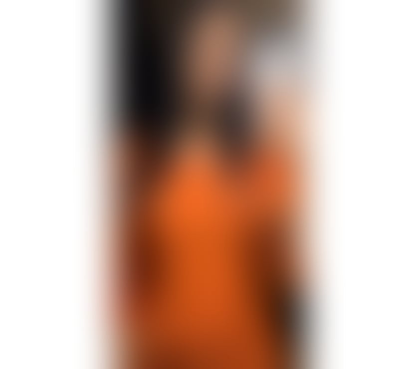 Iam an girl available in Redbridge ee....