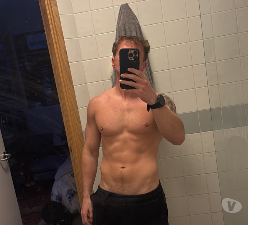 Escorts Hampshire Winchester - Photos for 26YO athletic male