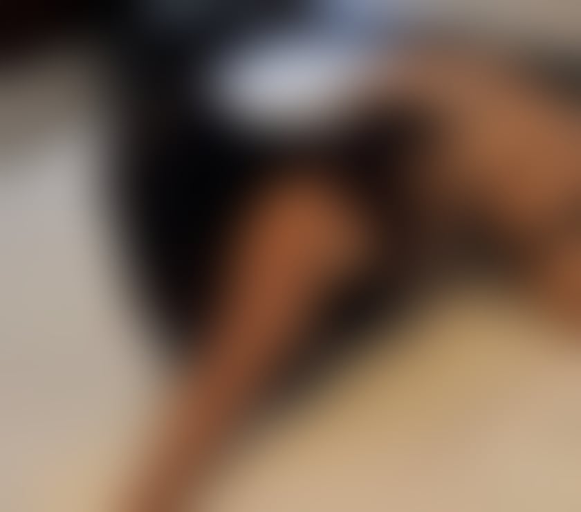 Escorts North Lanarkshire Motherwell - North Lanarkshire - Photos for Emma MILF 🥰new in town party girl🥳 BEST BJ😈