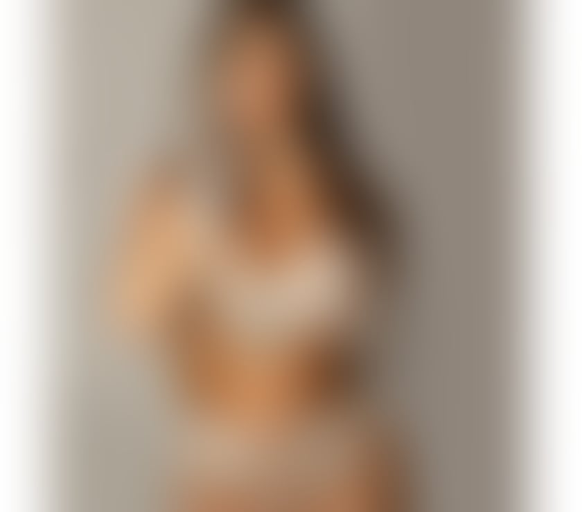 Escorts Suffolk Ipswich - Photos for 🍑HOT LOLA 🍑 BEST PARTY GIRL IN TOWN